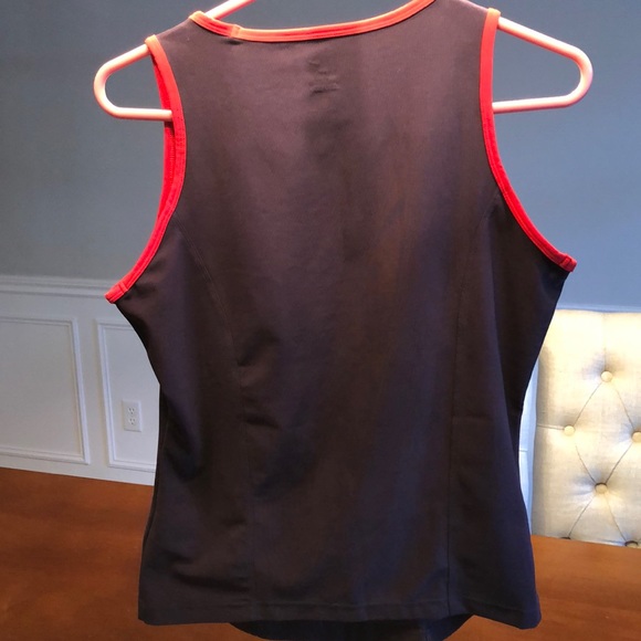 Nike Dri-Fit tank ~ only tried on never worn - Picture 5 of 5